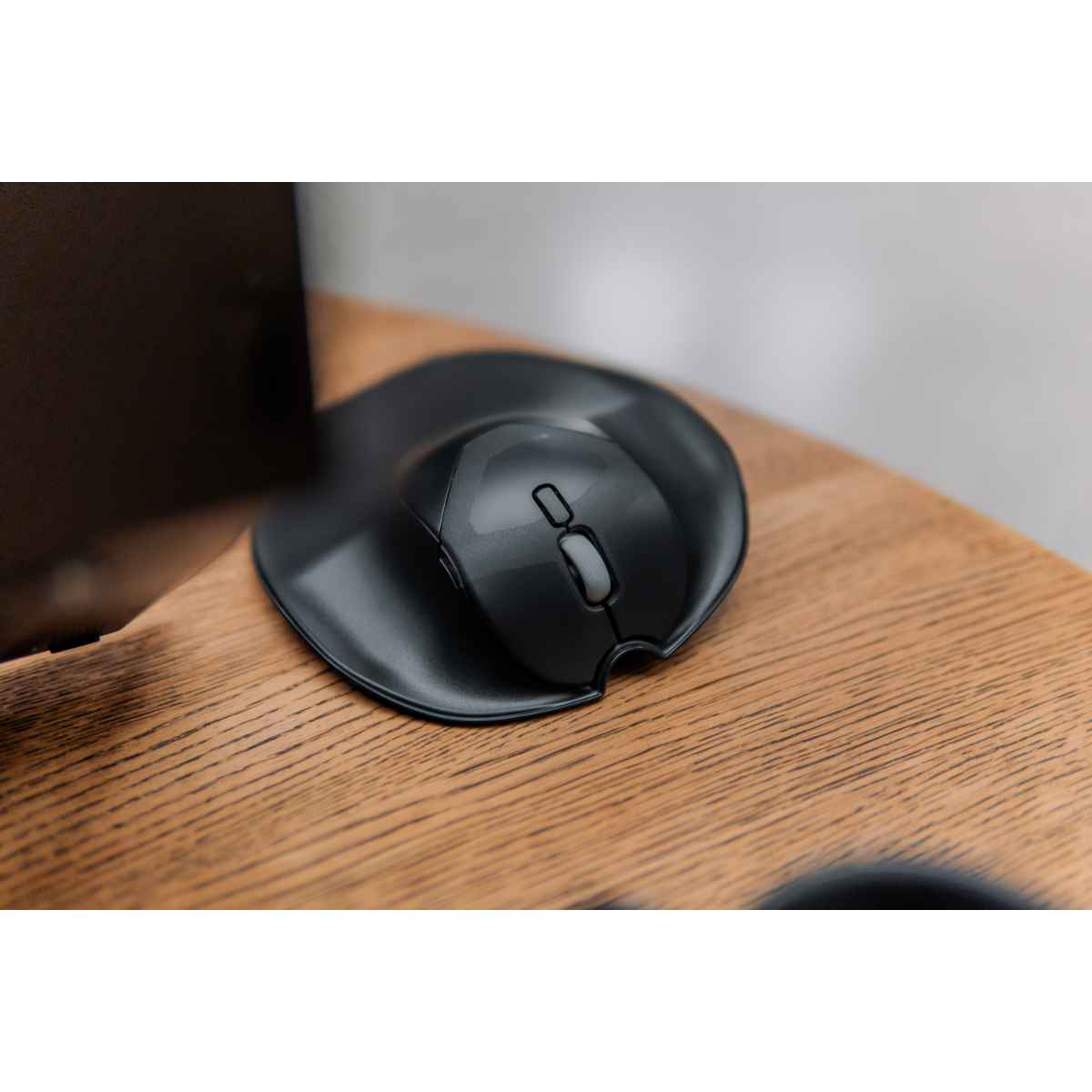 HandShoe Shift Ambidextrous Cordless Mouse